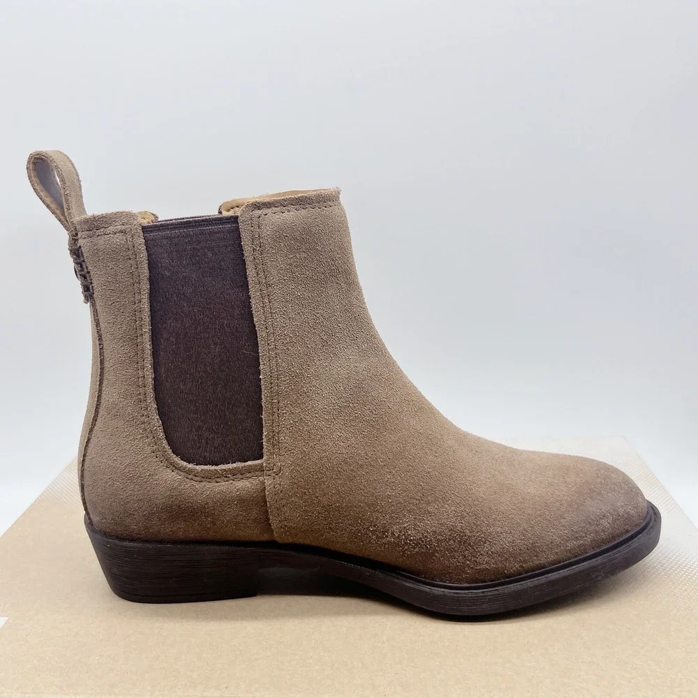 UGG  Emmeth Women's Ankle Chelsea Boots Tan Brown Suede Pull On US 6.5